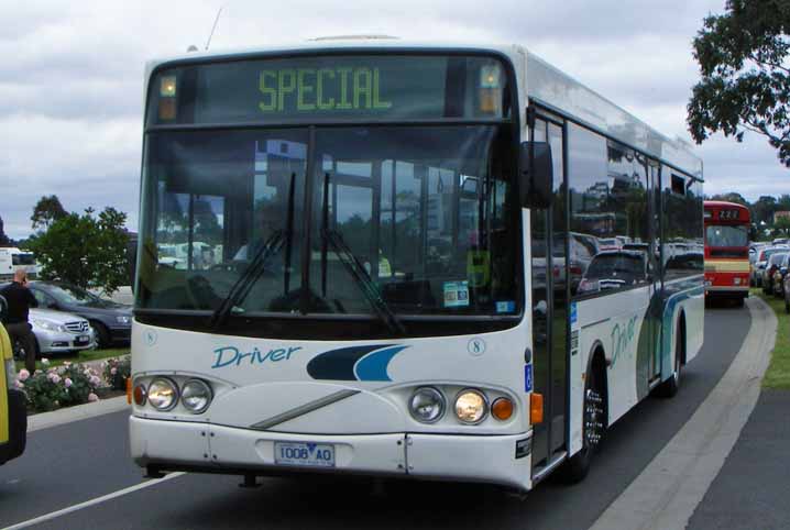 Driver Volvo B10BLE Volgren CR222L 8